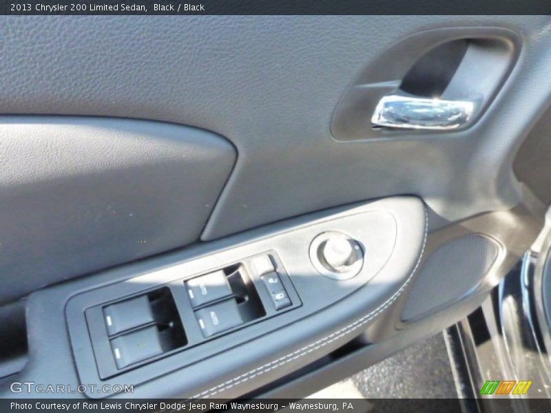Black / Black 2013 Chrysler 200 Limited Sedan