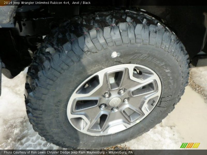 Anvil / Black 2014 Jeep Wrangler Unlimited Rubicon 4x4
