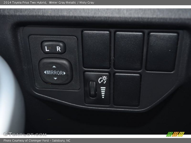 Winter Gray Metallic / Misty Gray 2014 Toyota Prius Two Hybrid