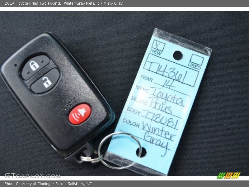 Winter Gray Metallic / Misty Gray 2014 Toyota Prius Two Hybrid