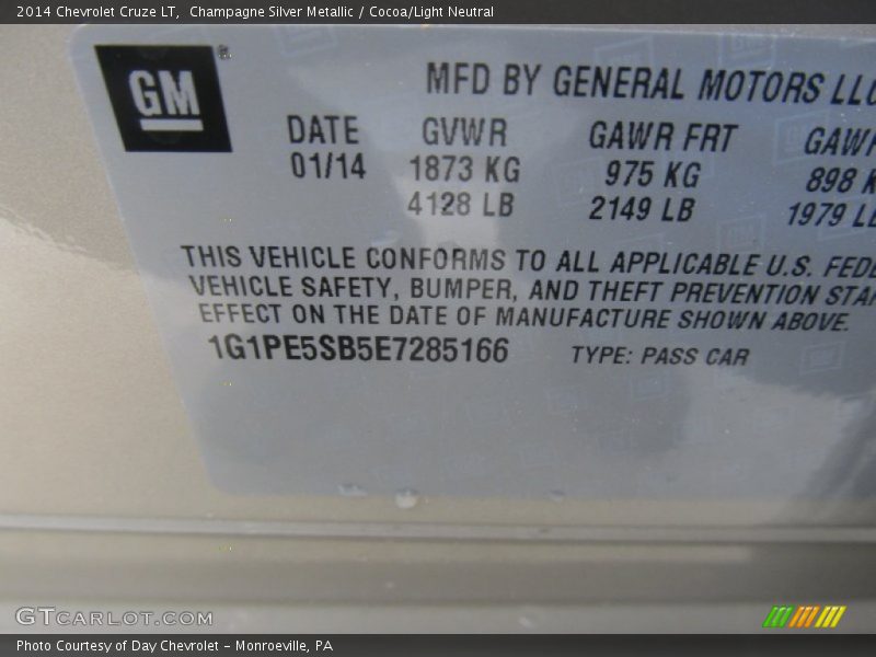 Champagne Silver Metallic / Cocoa/Light Neutral 2014 Chevrolet Cruze LT