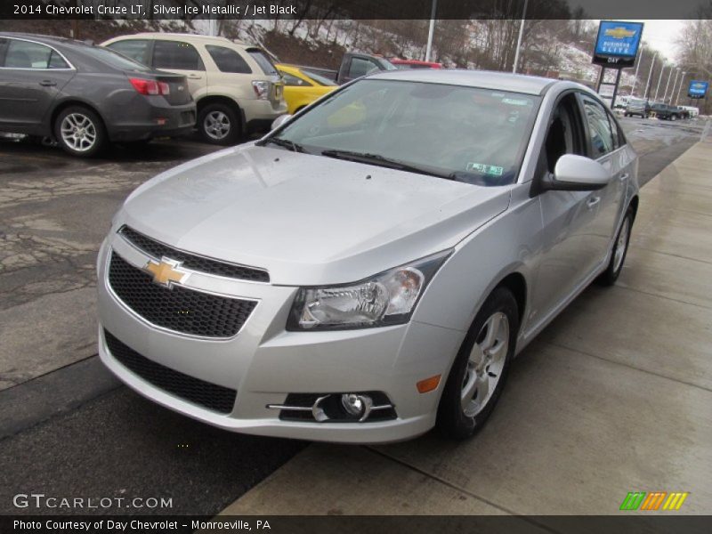 Silver Ice Metallic / Jet Black 2014 Chevrolet Cruze LT