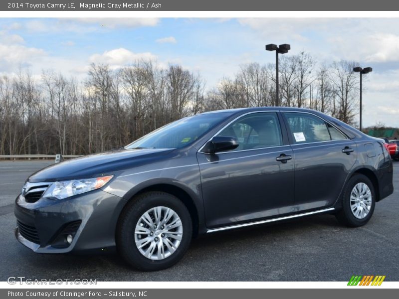 Magnetic Gray Metallic / Ash 2014 Toyota Camry LE