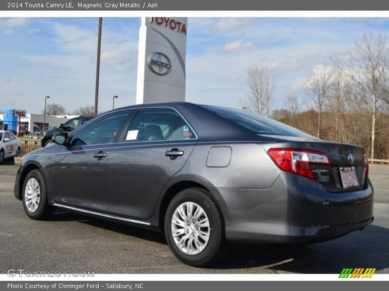 Magnetic Gray Metallic / Ash 2014 Toyota Camry LE