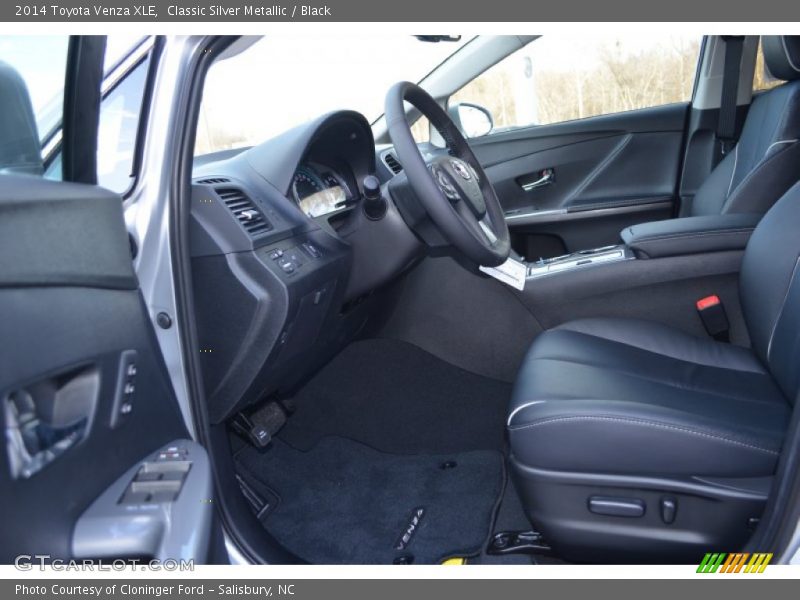 Classic Silver Metallic / Black 2014 Toyota Venza XLE
