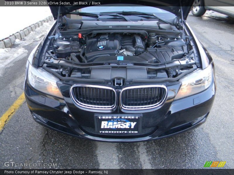 Jet Black / Black 2010 BMW 3 Series 328i xDrive Sedan