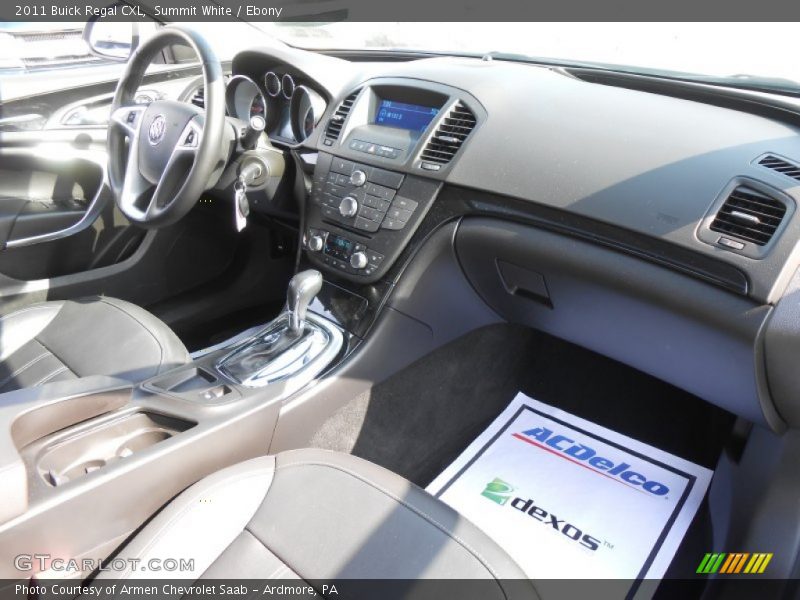 Summit White / Ebony 2011 Buick Regal CXL