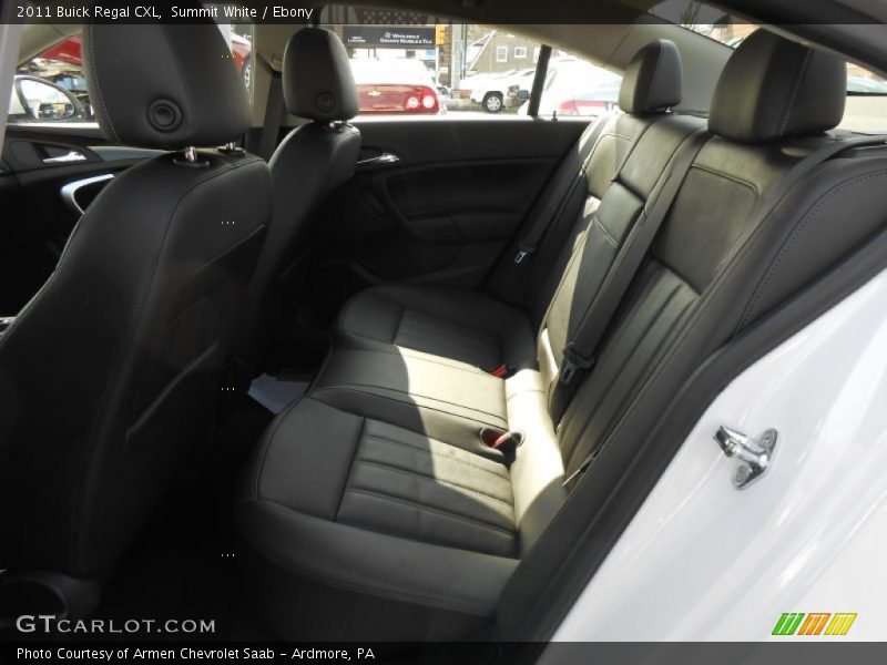 Summit White / Ebony 2011 Buick Regal CXL