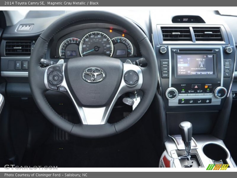 Magnetic Gray Metallic / Black 2014 Toyota Camry SE
