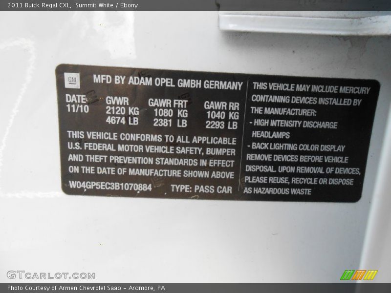 Summit White / Ebony 2011 Buick Regal CXL