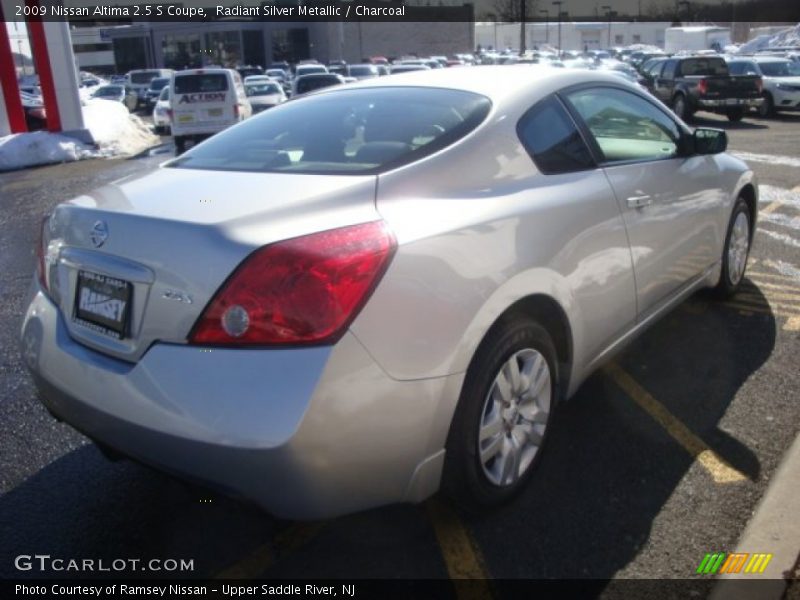 Radiant Silver Metallic / Charcoal 2009 Nissan Altima 2.5 S Coupe