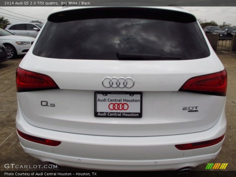 Ibis White / Black 2014 Audi Q5 2.0 TFSI quattro