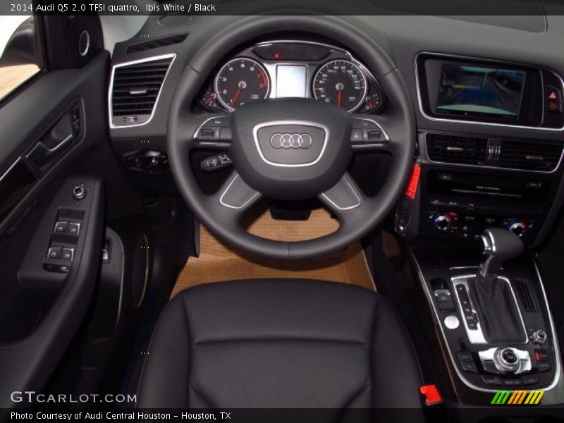 Ibis White / Black 2014 Audi Q5 2.0 TFSI quattro