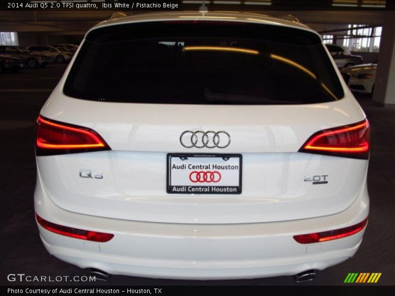 Ibis White / Pistachio Beige 2014 Audi Q5 2.0 TFSI quattro