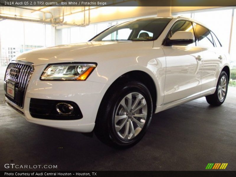Ibis White / Pistachio Beige 2014 Audi Q5 2.0 TFSI quattro