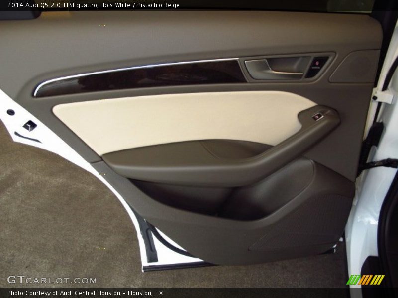 Ibis White / Pistachio Beige 2014 Audi Q5 2.0 TFSI quattro