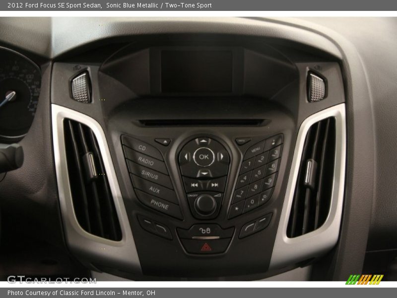 Sonic Blue Metallic / Two-Tone Sport 2012 Ford Focus SE Sport Sedan