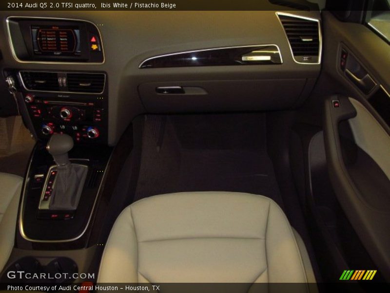 Ibis White / Pistachio Beige 2014 Audi Q5 2.0 TFSI quattro