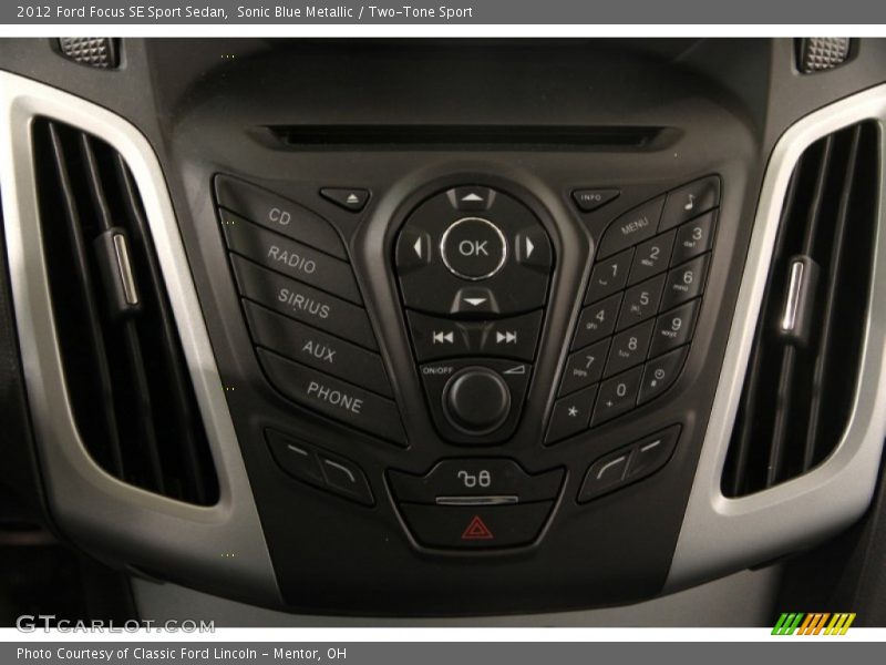 Sonic Blue Metallic / Two-Tone Sport 2012 Ford Focus SE Sport Sedan