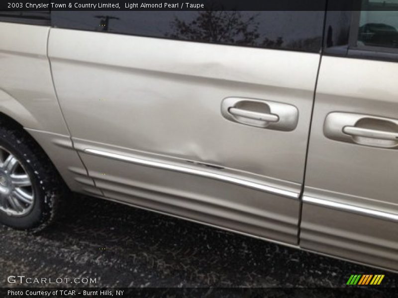 Light Almond Pearl / Taupe 2003 Chrysler Town & Country Limited