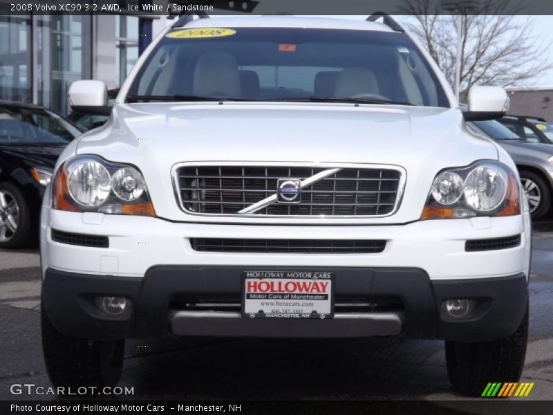 Ice White / Sandstone 2008 Volvo XC90 3.2 AWD