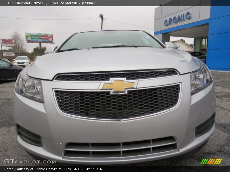 Silver Ice Metallic / Jet Black 2013 Chevrolet Cruze LT