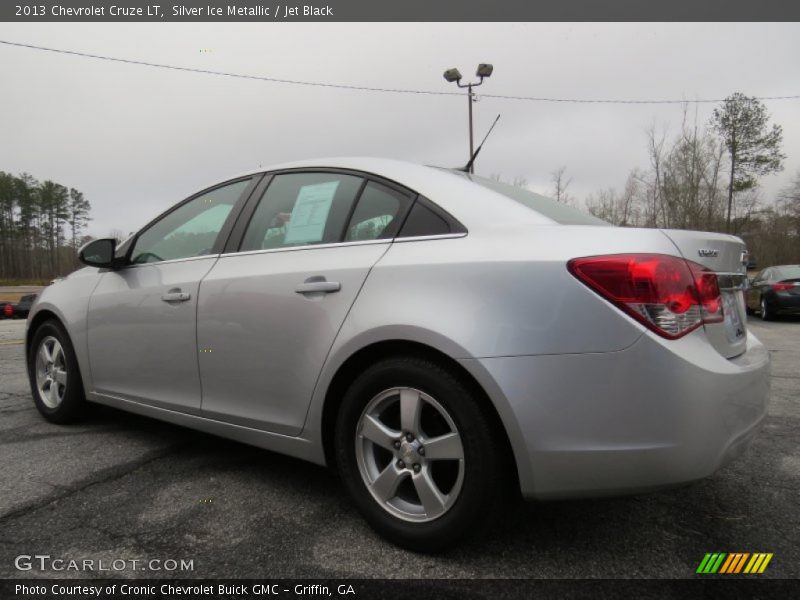 Silver Ice Metallic / Jet Black 2013 Chevrolet Cruze LT