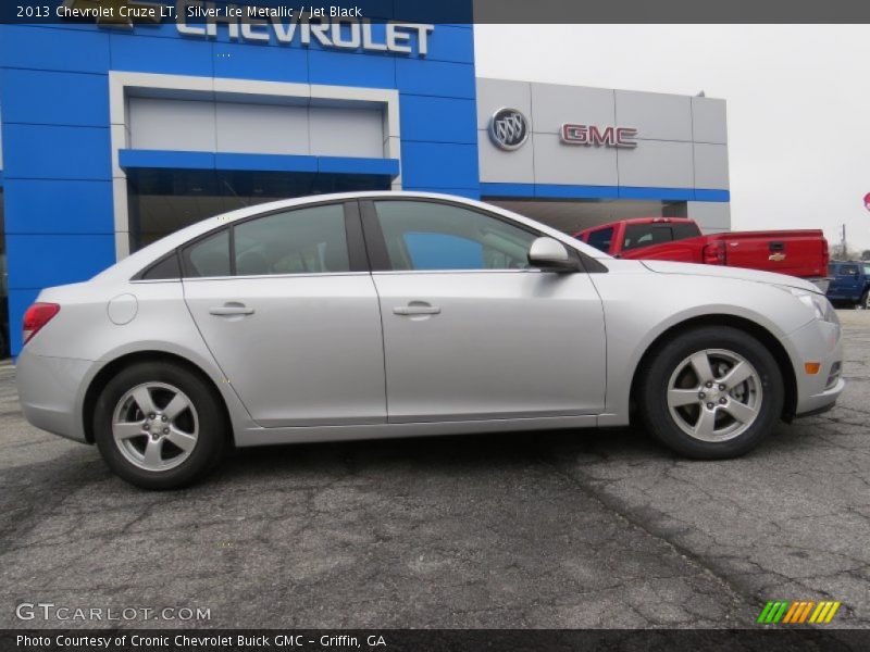 Silver Ice Metallic / Jet Black 2013 Chevrolet Cruze LT