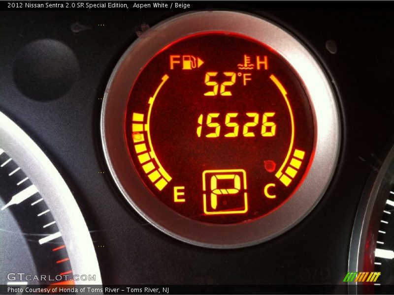 Aspen White / Beige 2012 Nissan Sentra 2.0 SR Special Edition