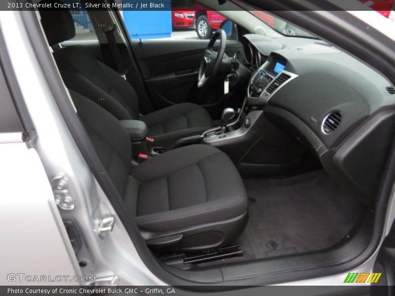 Silver Ice Metallic / Jet Black 2013 Chevrolet Cruze LT