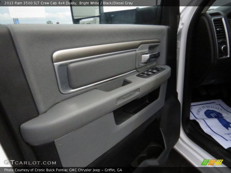 Bright White / Black/Diesel Gray 2013 Ram 3500 SLT Crew Cab 4x4 Dually