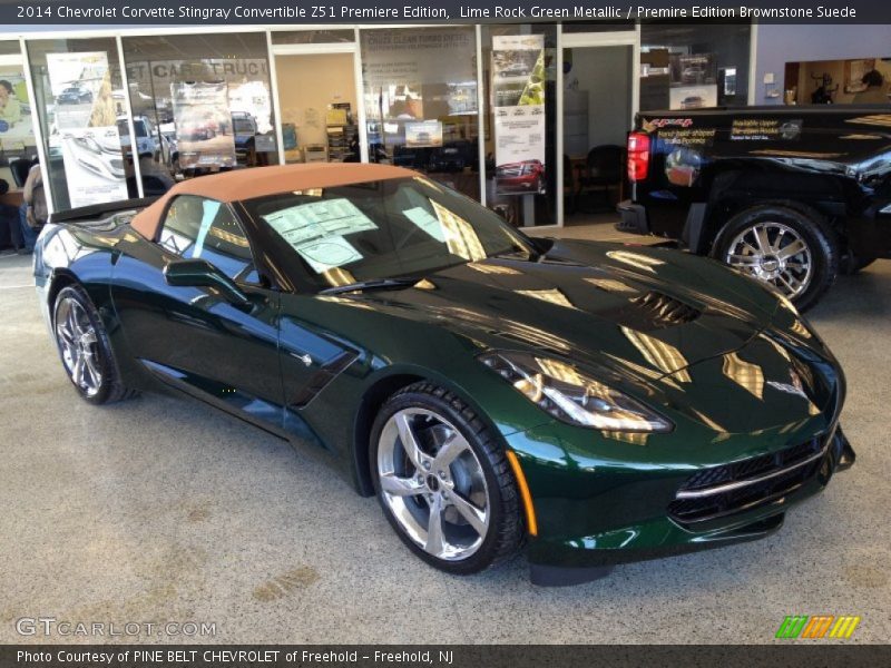 Front 3/4 View of 2014 Corvette Stingray Convertible Z51 Premiere Edition