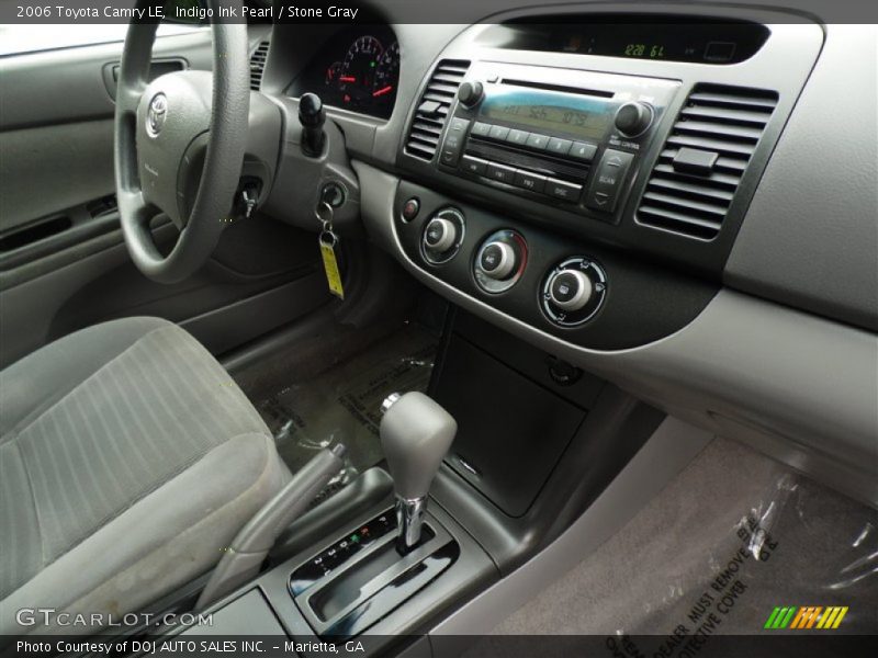 Indigo Ink Pearl / Stone Gray 2006 Toyota Camry LE