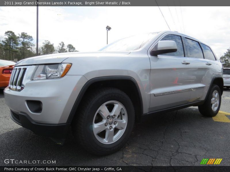 Bright Silver Metallic / Black 2011 Jeep Grand Cherokee Laredo X Package