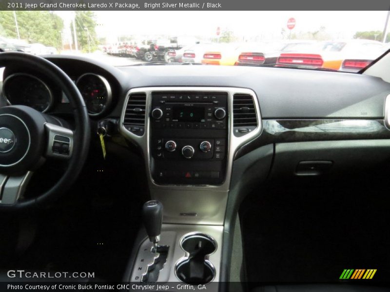 Bright Silver Metallic / Black 2011 Jeep Grand Cherokee Laredo X Package