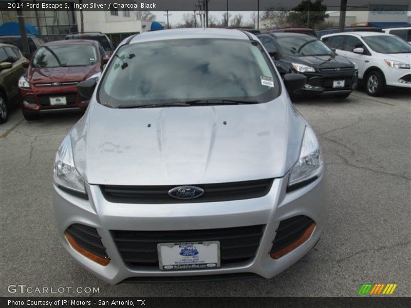 Ingot Silver / Charcoal Black 2014 Ford Escape S
