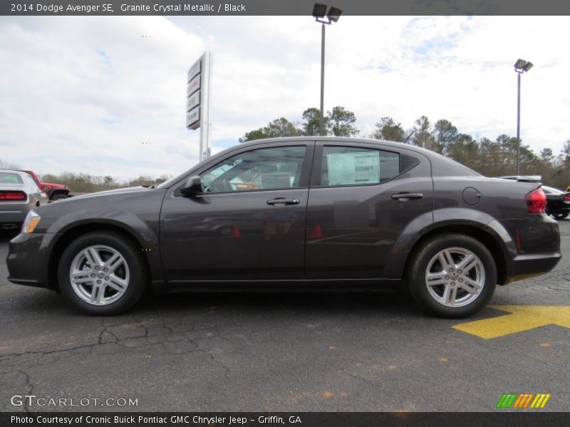 Granite Crystal Metallic / Black 2014 Dodge Avenger SE