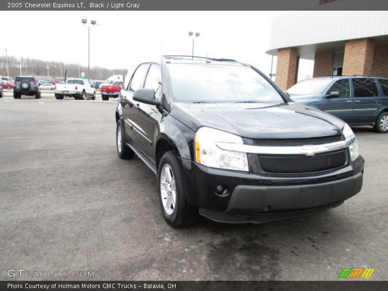 Black / Light Gray 2005 Chevrolet Equinox LT