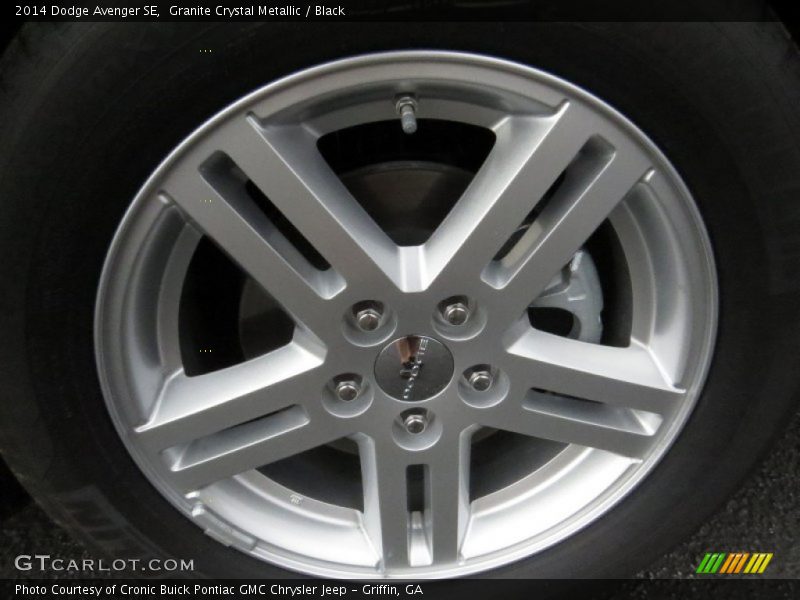 Granite Crystal Metallic / Black 2014 Dodge Avenger SE