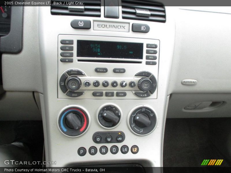 Black / Light Gray 2005 Chevrolet Equinox LT