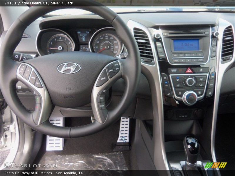 Silver / Black 2013 Hyundai Elantra GT