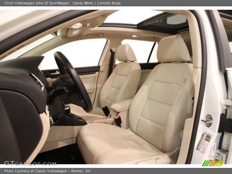 Front Seat of 2010 Jetta SE SportWagen