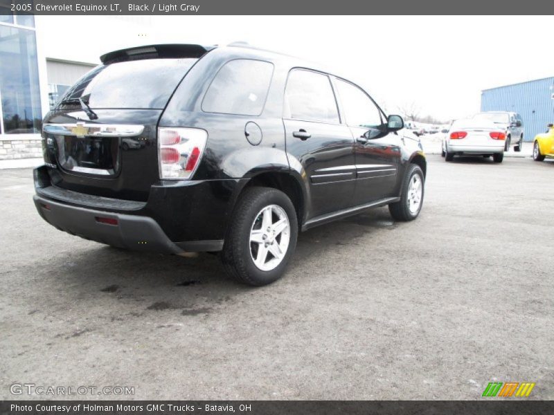Black / Light Gray 2005 Chevrolet Equinox LT
