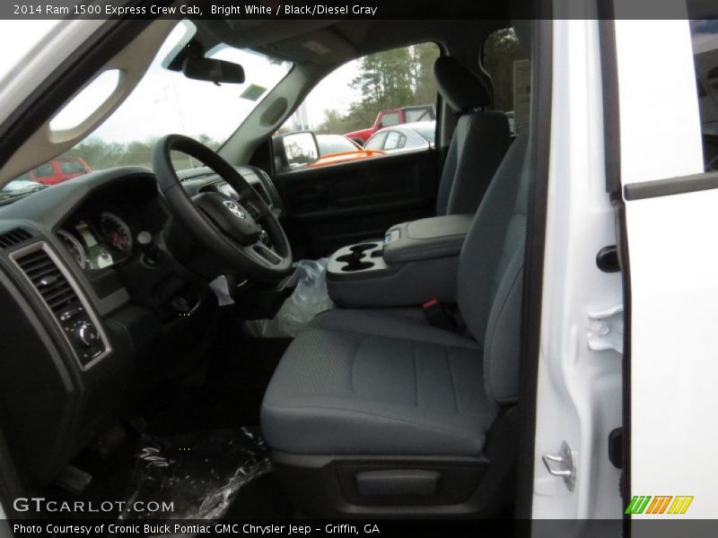 Bright White / Black/Diesel Gray 2014 Ram 1500 Express Crew Cab