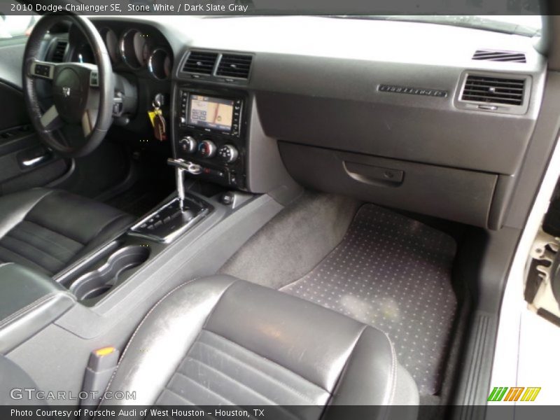 Stone White / Dark Slate Gray 2010 Dodge Challenger SE