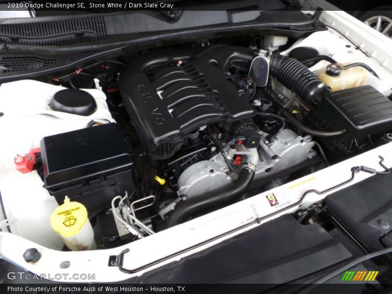 Stone White / Dark Slate Gray 2010 Dodge Challenger SE