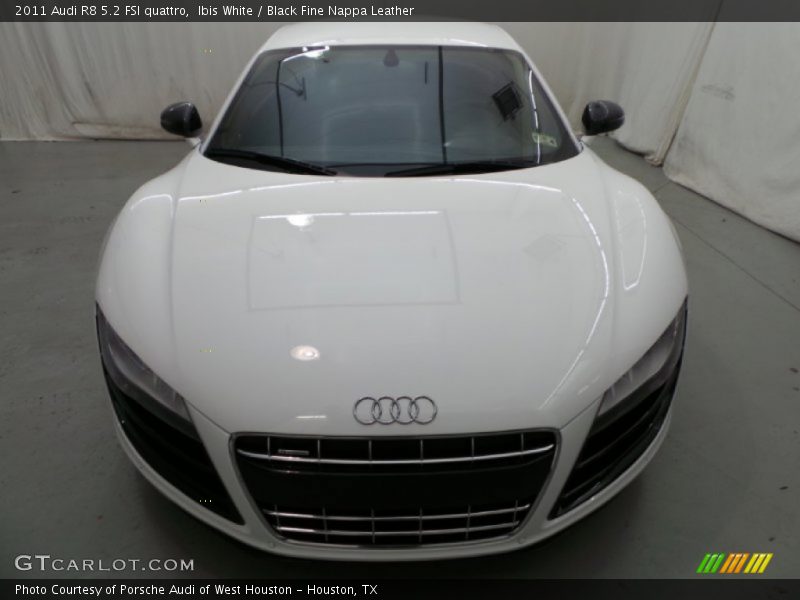 Ibis White / Black Fine Nappa Leather 2011 Audi R8 5.2 FSI quattro