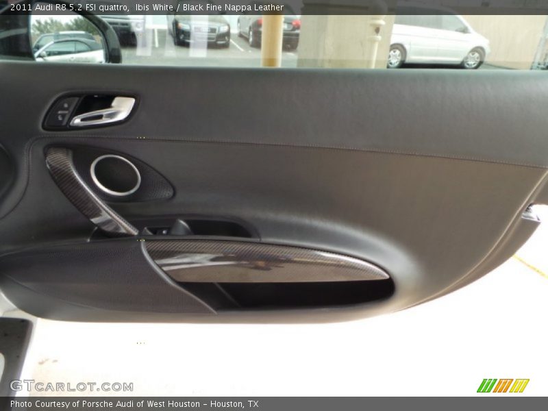 Ibis White / Black Fine Nappa Leather 2011 Audi R8 5.2 FSI quattro