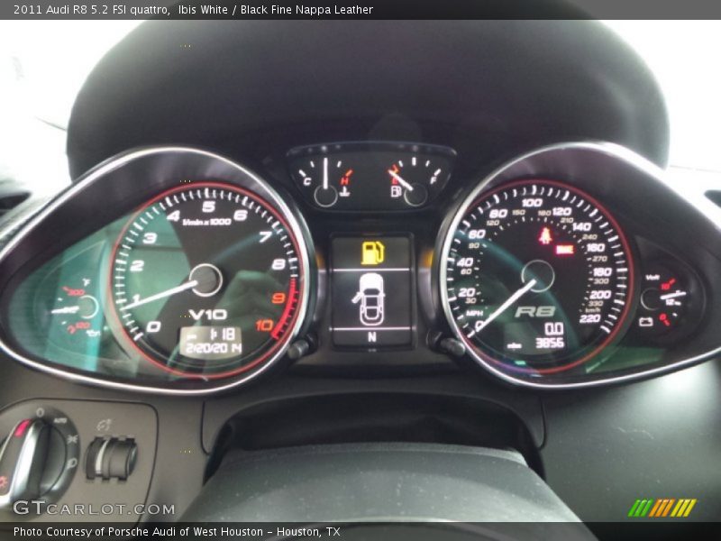  2011 R8 5.2 FSI quattro 5.2 FSI quattro Gauges
