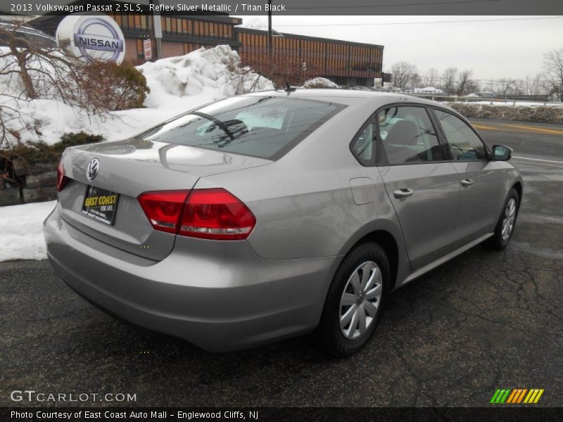 Reflex Silver Metallic / Titan Black 2013 Volkswagen Passat 2.5L S